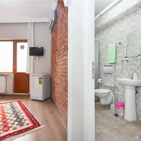 Apart Otel Balat 2*